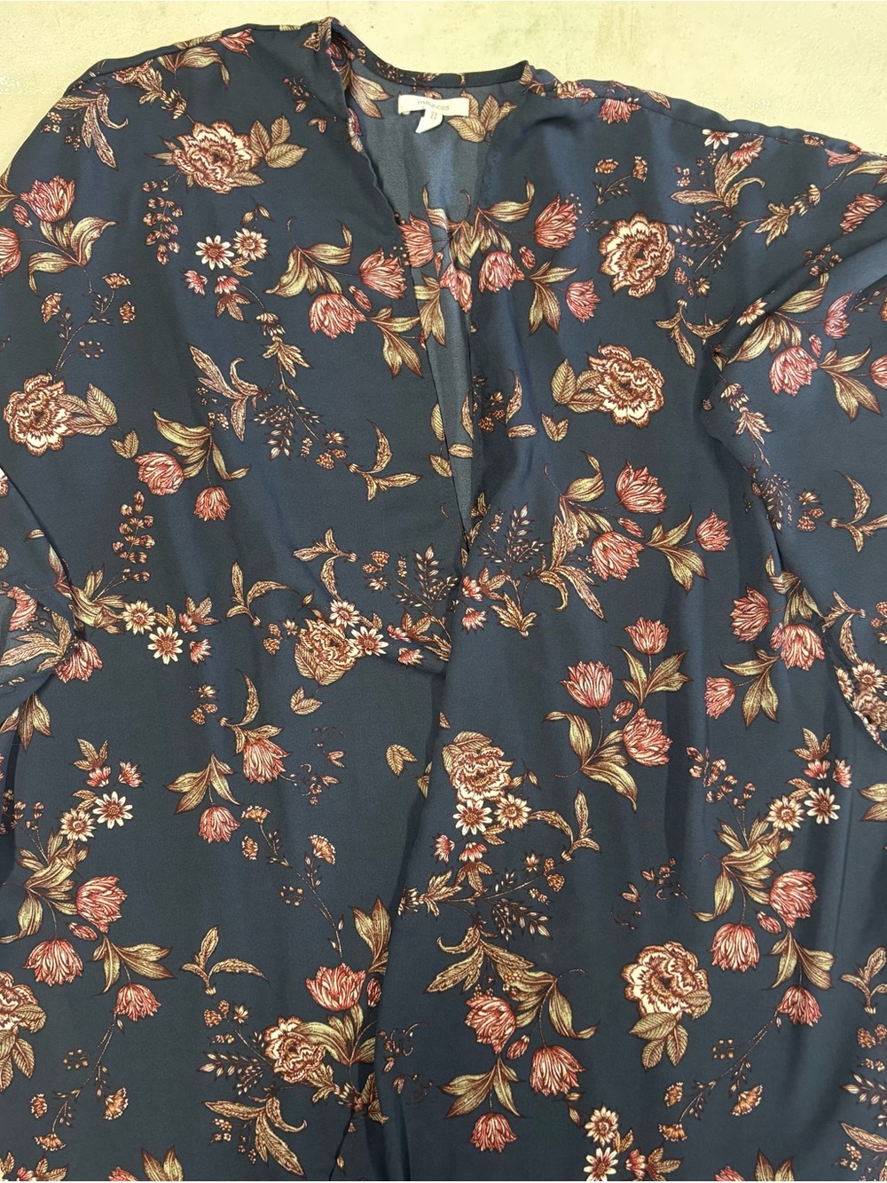 Maurices Navy Floral kimono
